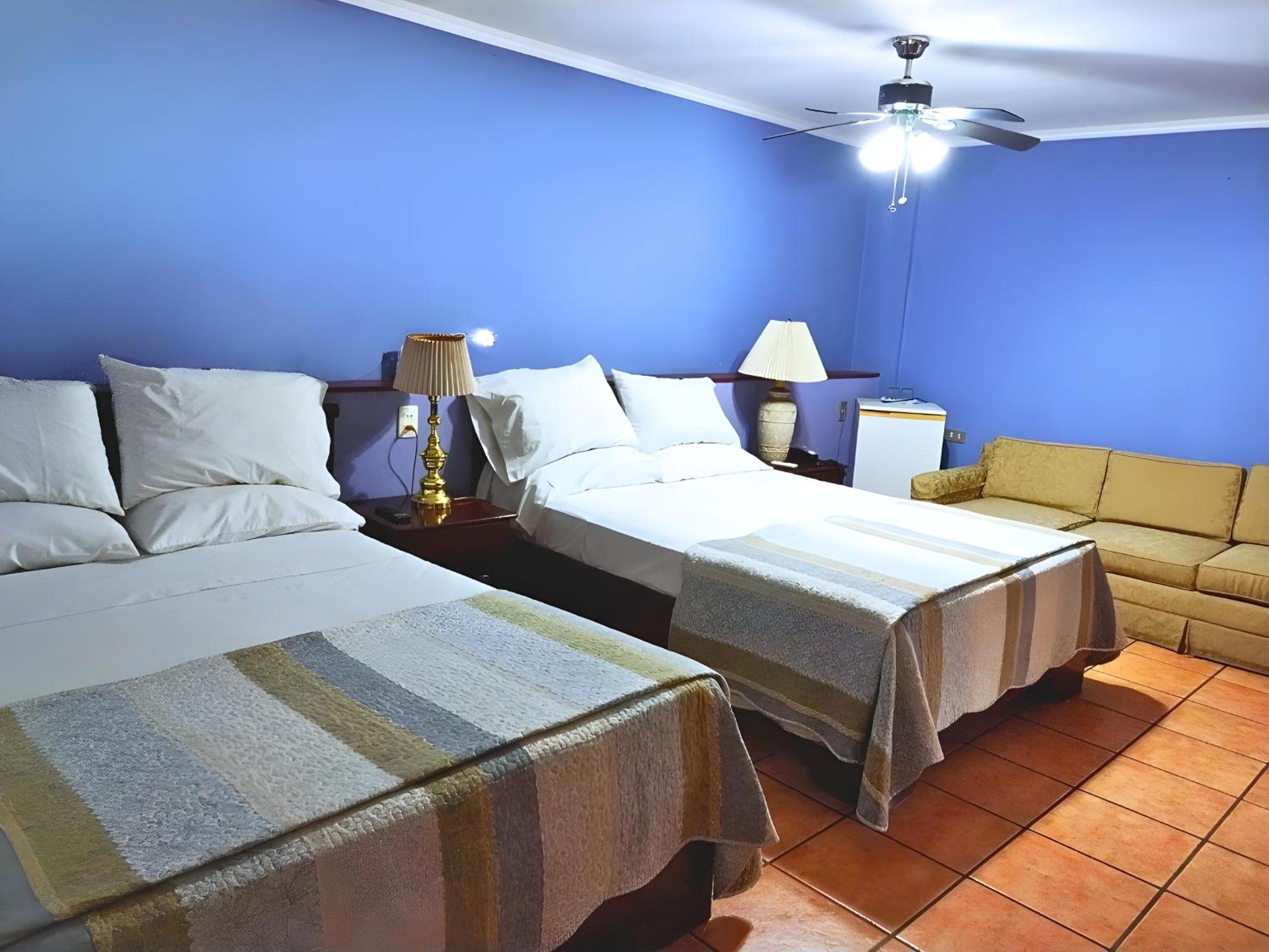 Hotel Puerta Del Sol - San Jose Airport Экстерьер фото