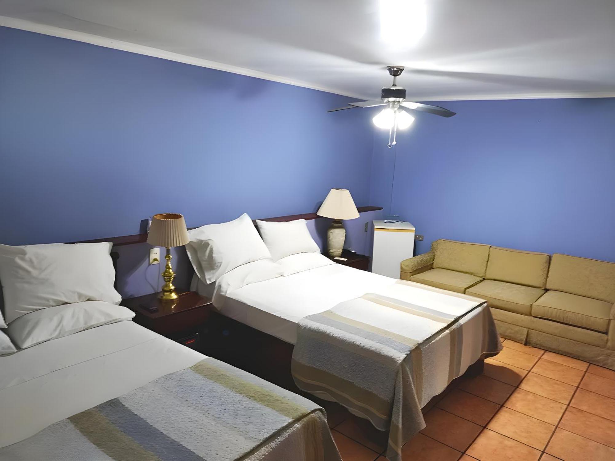 Hotel Puerta Del Sol - San Jose Airport Экстерьер фото