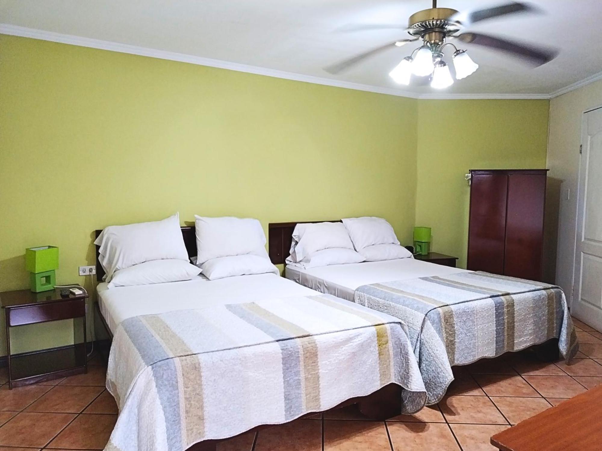 Hotel Puerta Del Sol - San Jose Airport Экстерьер фото