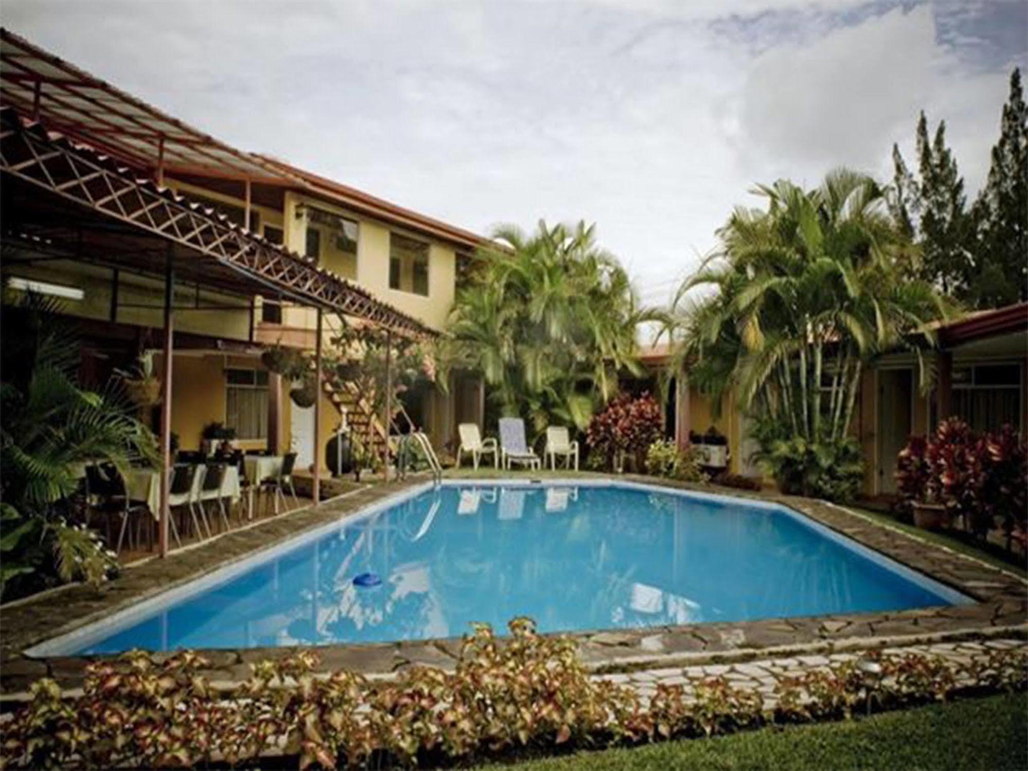 Hotel Puerta Del Sol - San Jose Airport Экстерьер фото