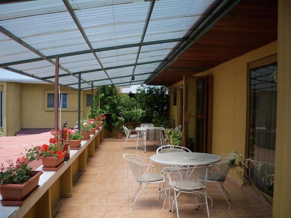 Hotel Puerta Del Sol - San Jose Airport Экстерьер фото